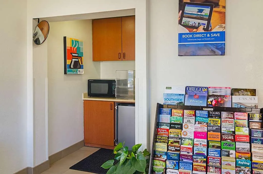 ** Hotel Motel 6 Portland Downtown - Convention Center United States