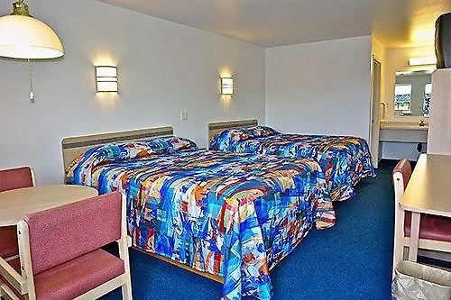 Motel 6 Portland Downtown - Convention Center Hotel